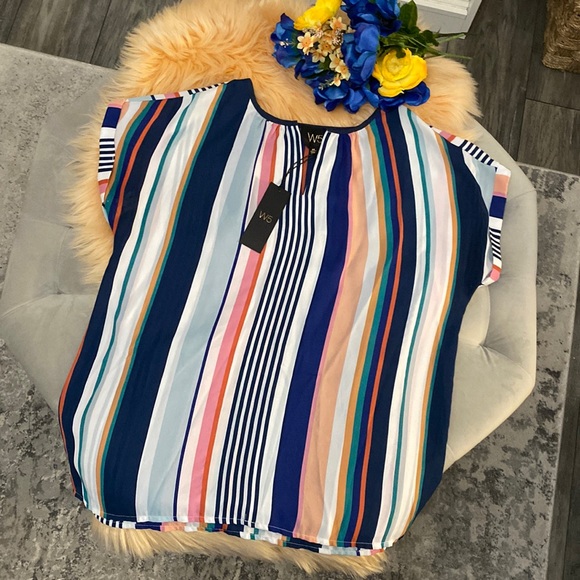 Vertical Striped Chiffon Cuffed Sleeved Shirt Sz MED NEW! - Picture 2 of 4